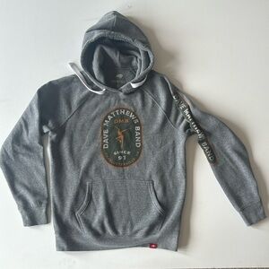 Dave Matthews Band official sweatshirt, no stains or tears